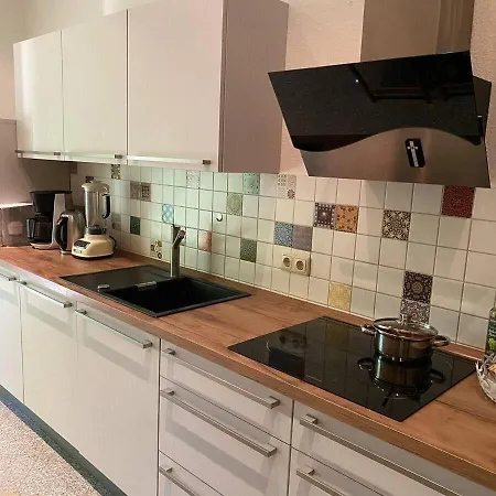 3-Zi-Wohnung-Fuer-5-Pers-Balkon-Hunde-Willkommen Apartment *