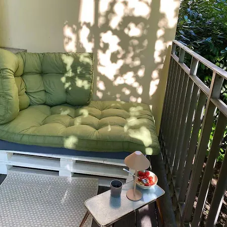 3-Zi-Wohnung-Fuer-5-Pers-Balkon-Hunde-Willkommen Leipzig